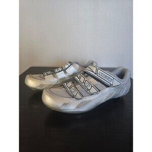 Pearl izumi cycling shoes. Women's size 7.5